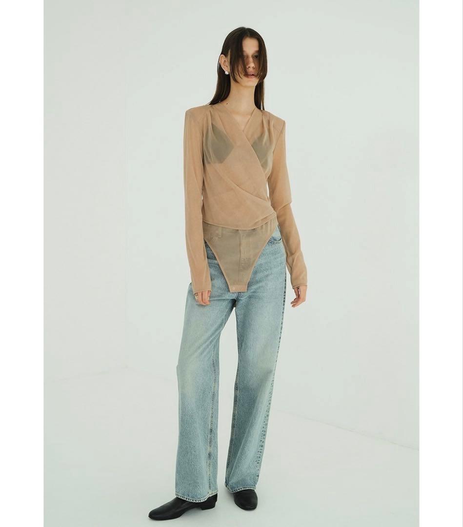 新品　未使用　SHEER DRAPE BODYSUITS ベージュ　サイズ1