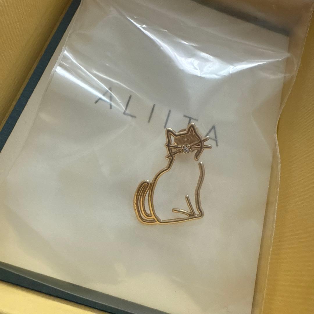 き*奨様 ALIITA　MIAU ダイヤモンド ピアス　シングル ねこモチーフピ