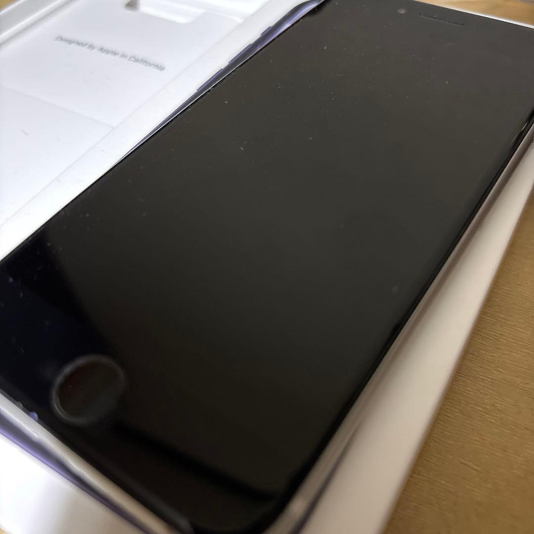 iPhone se 第二世代　ホワイト 本体