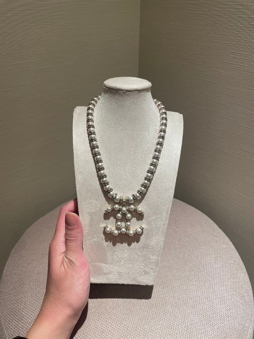 質屋に行く明日まで！CHANEL パール&ビジューネックレス　チョーカー