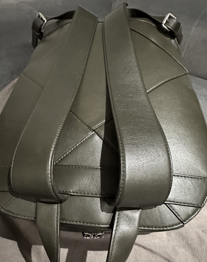 BOTTEGAVENETA ボッテガヴェネタ リュック・デイパック オリーブ