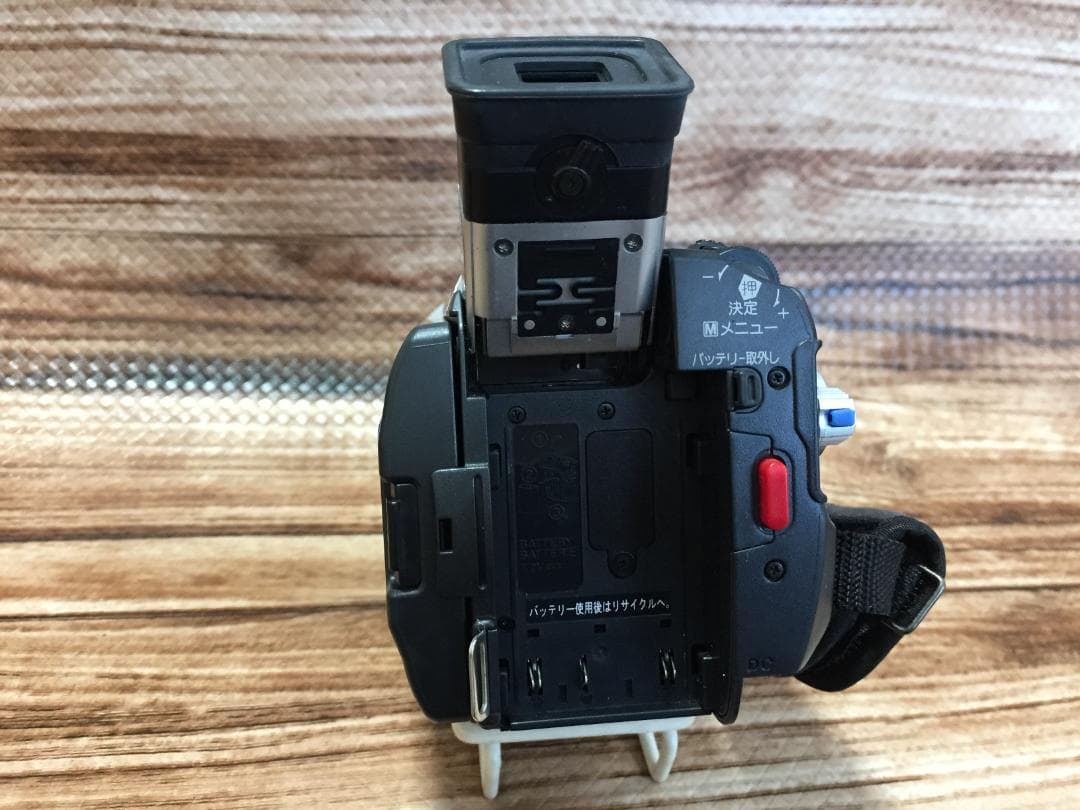 撮影再生ダビングOK　Victor　GR-DVF305K　付属品有　液晶大画面