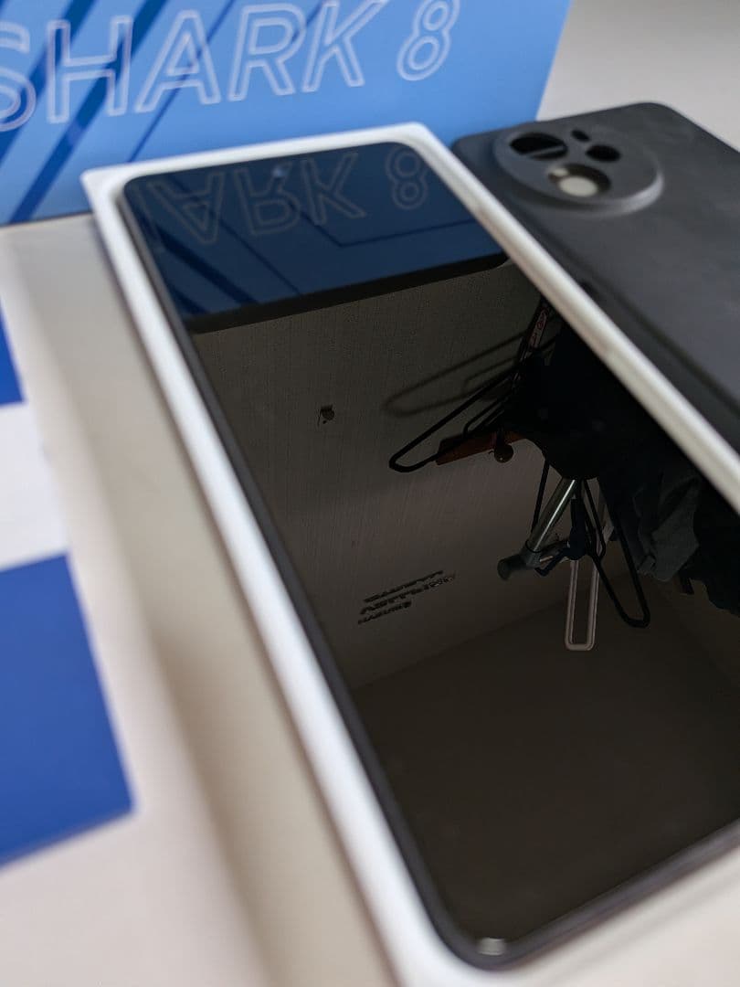 Blackview Shark 8 本体 ケース付き