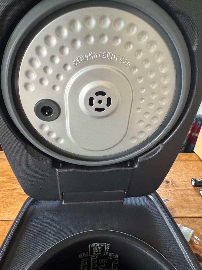 美品IRIS OHYAMAIHジャー炊飯器 RC-IKA50-B2023年製箱別