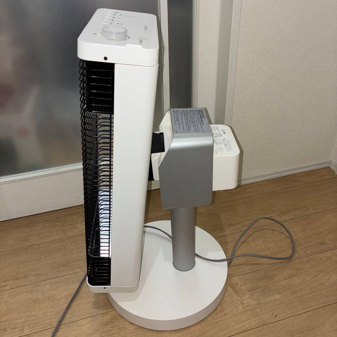 ダイキン セラムヒート CER11vS-W 人感センサー 首振り機能付き