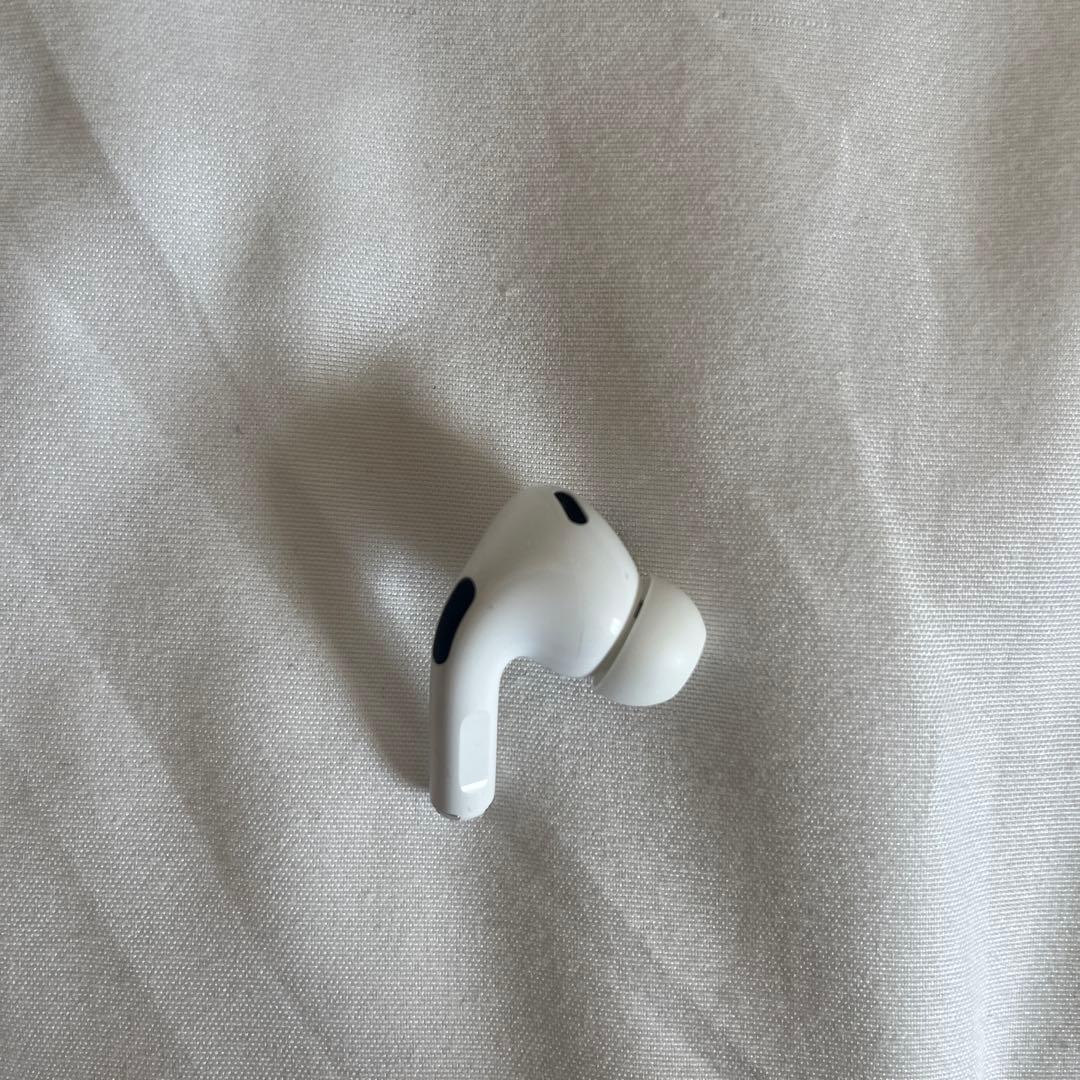Apple AirPods Pro 第二世代 ワイヤレスイヤホン ホワイトR