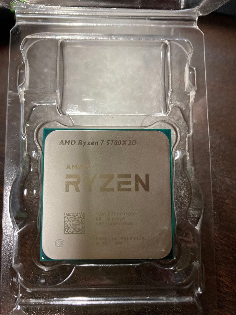 ryzen7 5700x3D 中古
