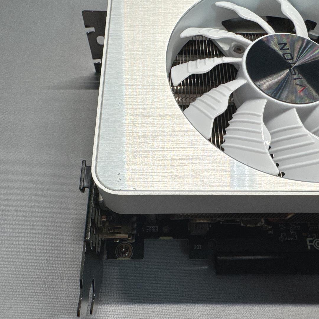 ま*や様 RTX3080Ti グラフィックボード GIGABYTE 白色 銀色
