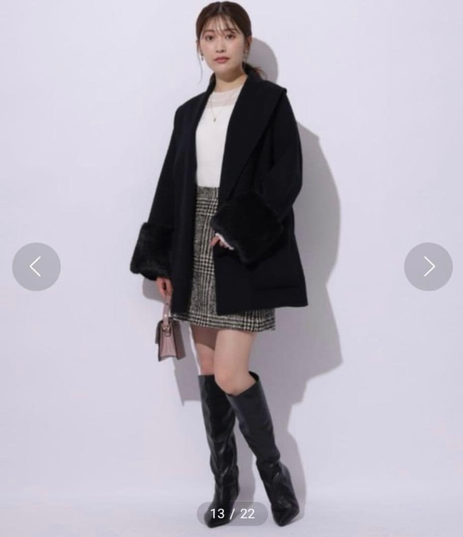 アプワイザーリッシェ袖ファーショートリバーコート