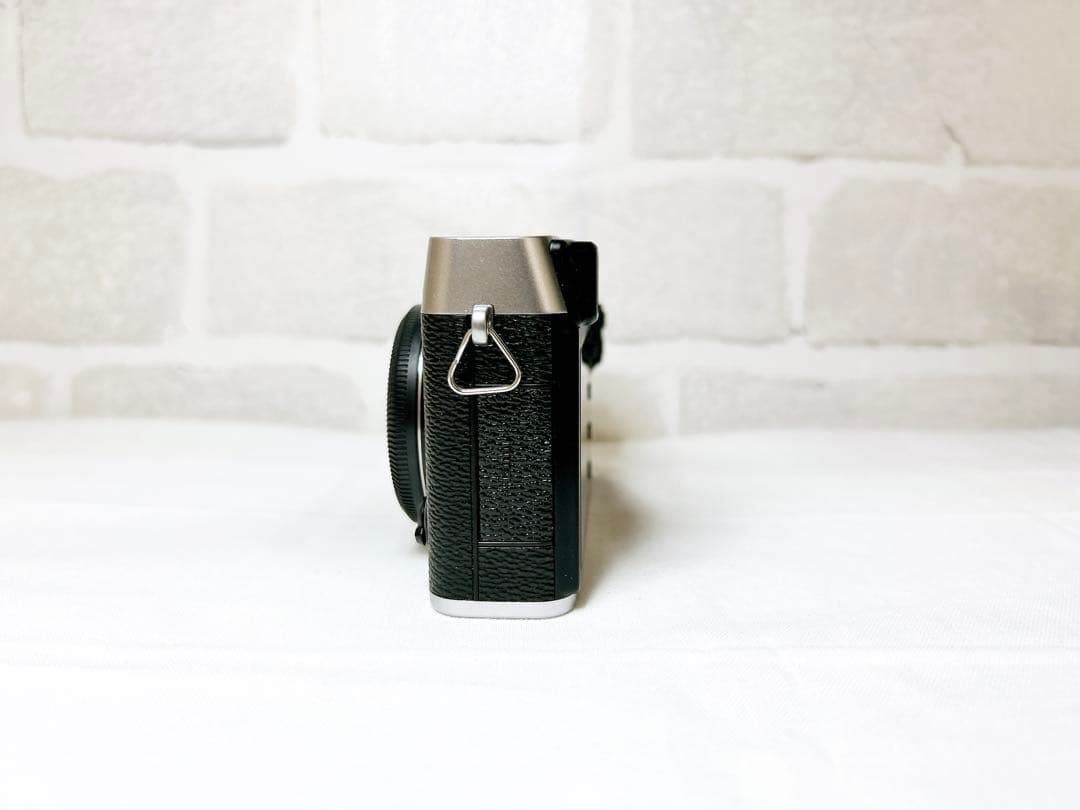 ⭐️奇跡 シャッター数:2回⭐️ 富士フイルム FUJIFILM X-E3シルバー