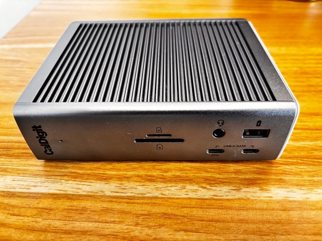 その他 CalDigit TS4