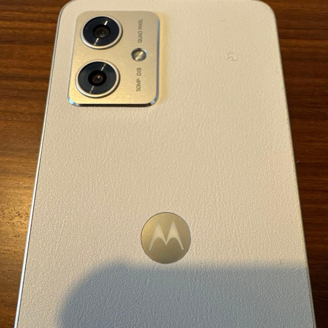 Motorola スマートフォン ホワイト 本体