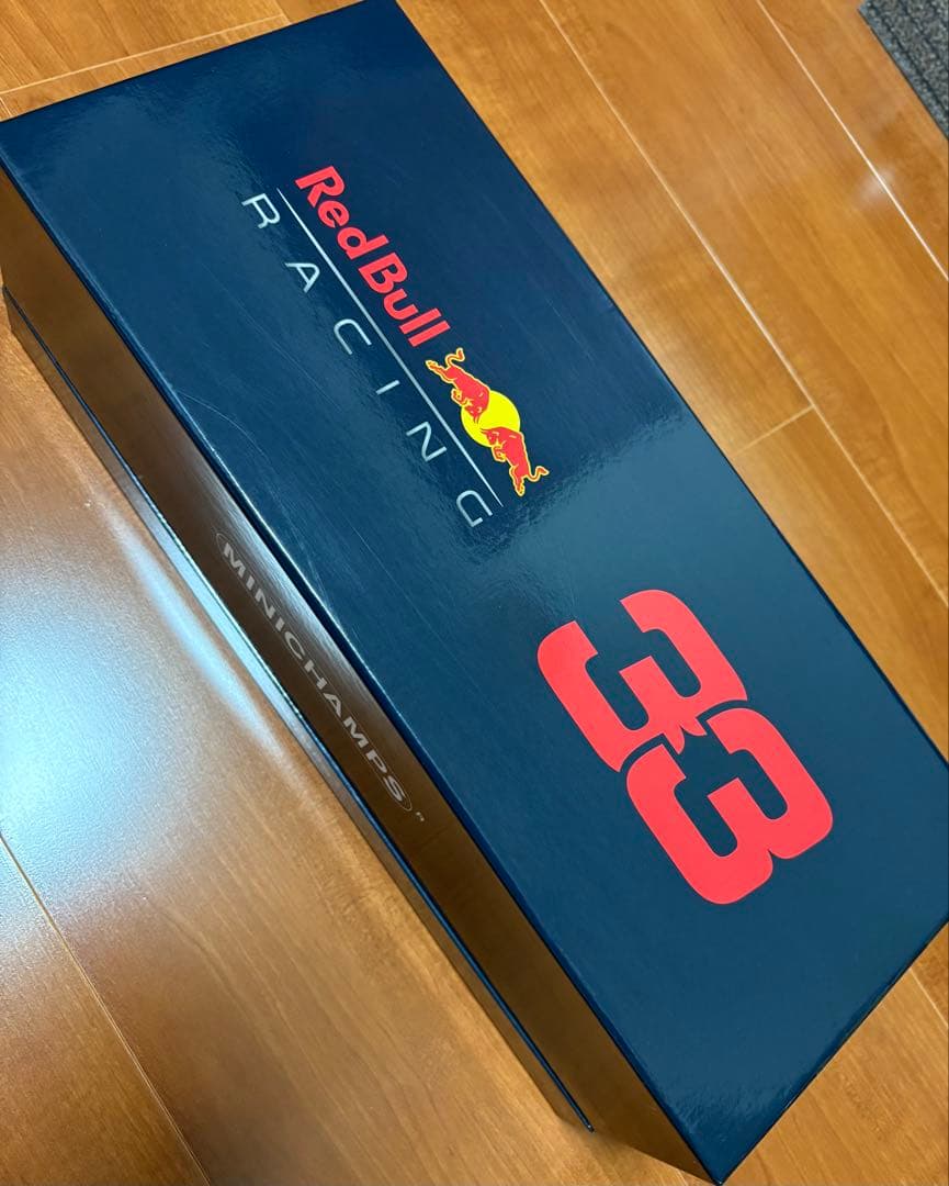 ミニチャンプス 1/18 RB16Bマックス　フェルスタッペン