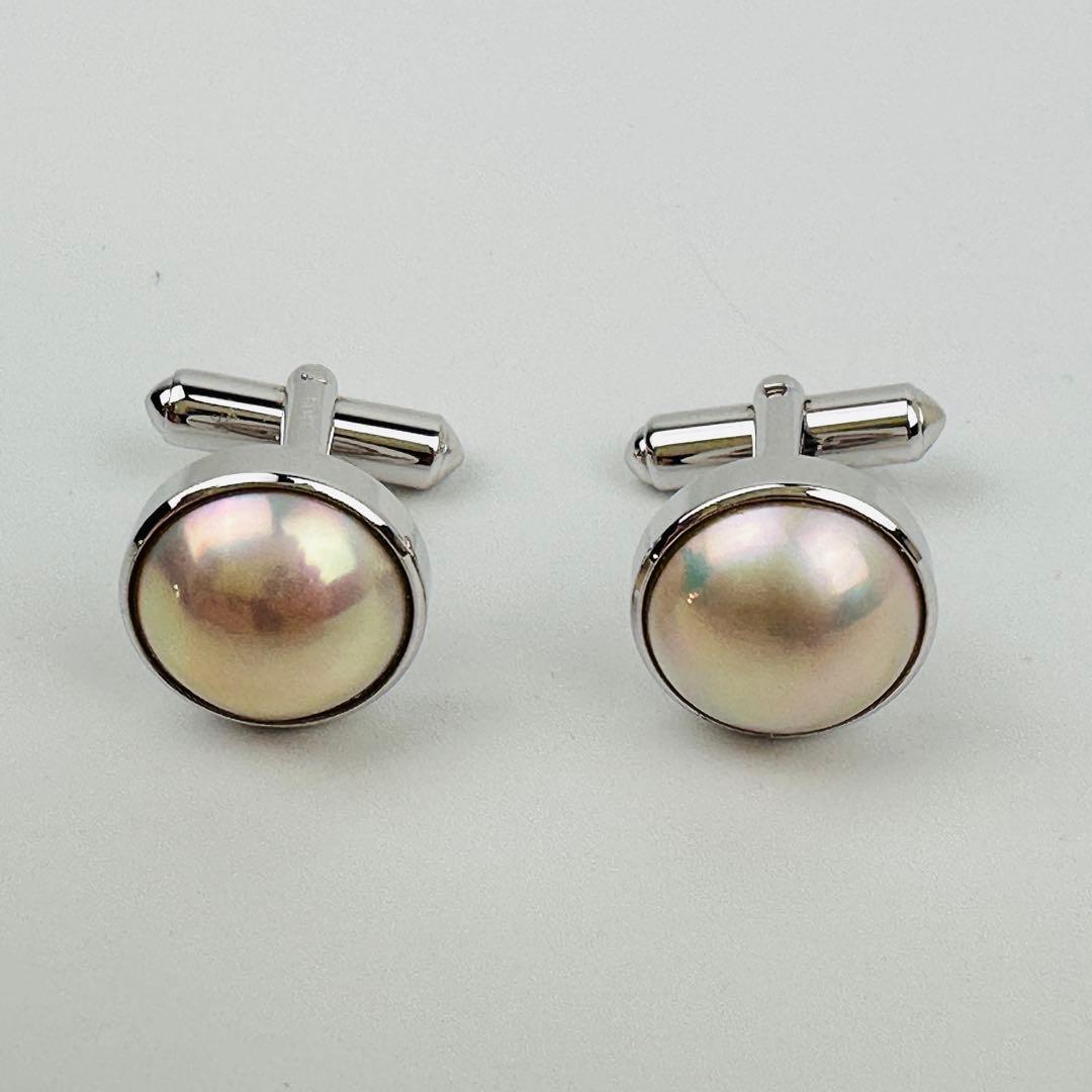 美品　タサキ　TASAKI パール付きカフリンクス　アクセサリー　シルバー　小物