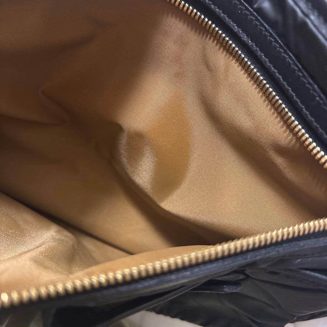 ハンティングワールド　バチュークロス　ショルダーバッグ　黒