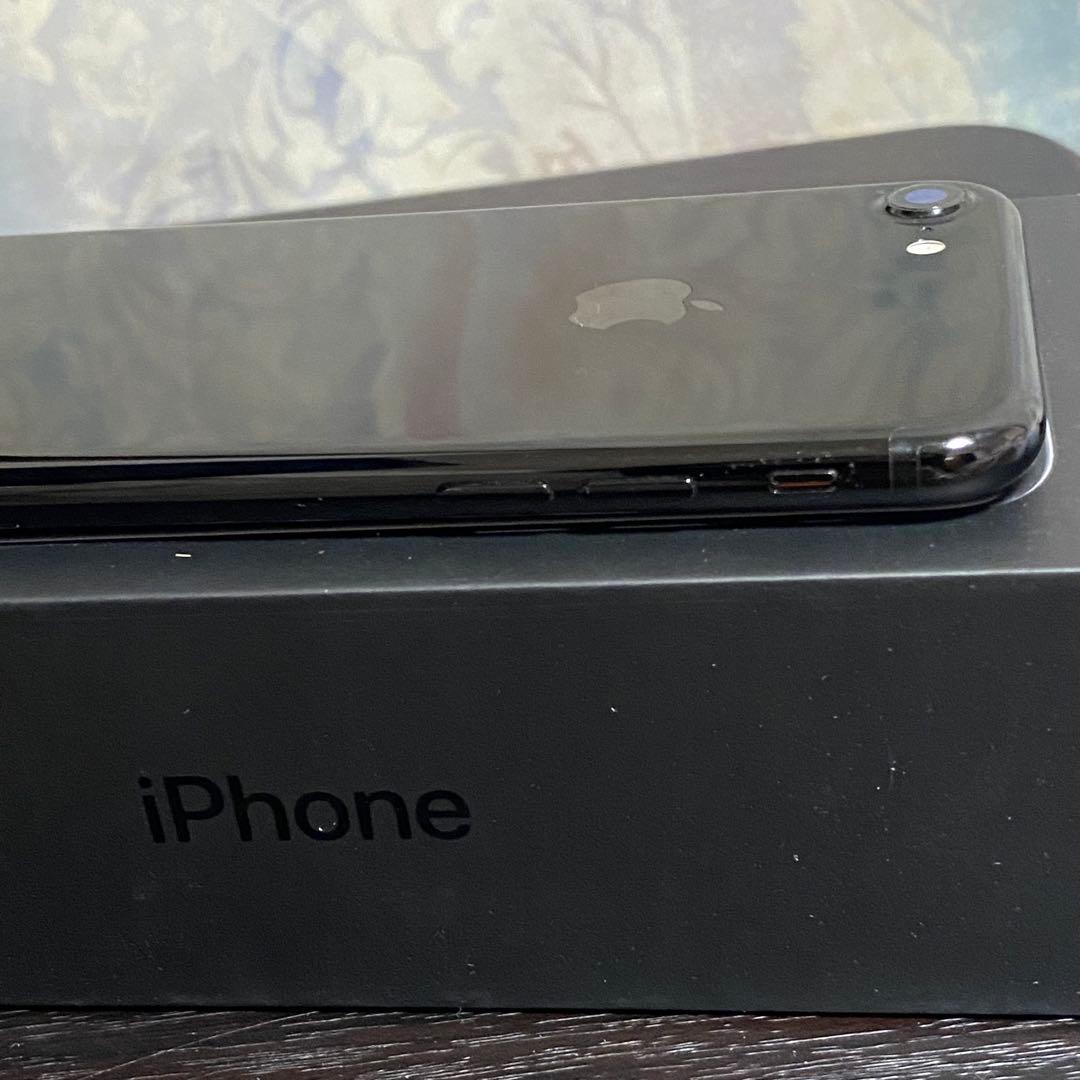 Apple iPhone 7 ブラック 256GB 本体 SIMフリー