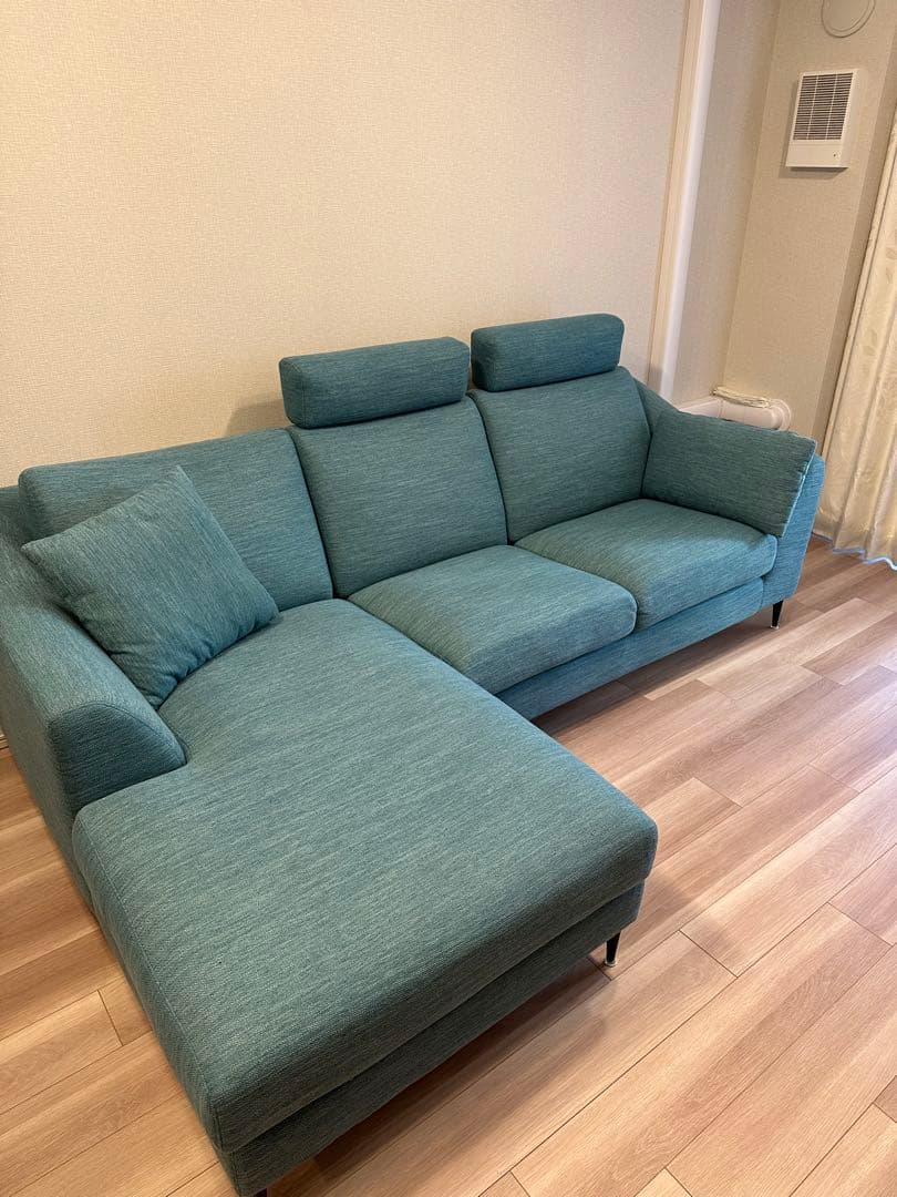 【大幅値下げ中】ニトリ　ソファ　カウチソファ　ターコイズ