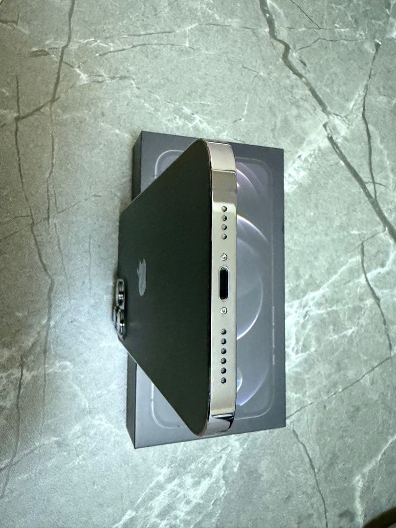 [美品] iPhone12 pro max 128GB グラファイト