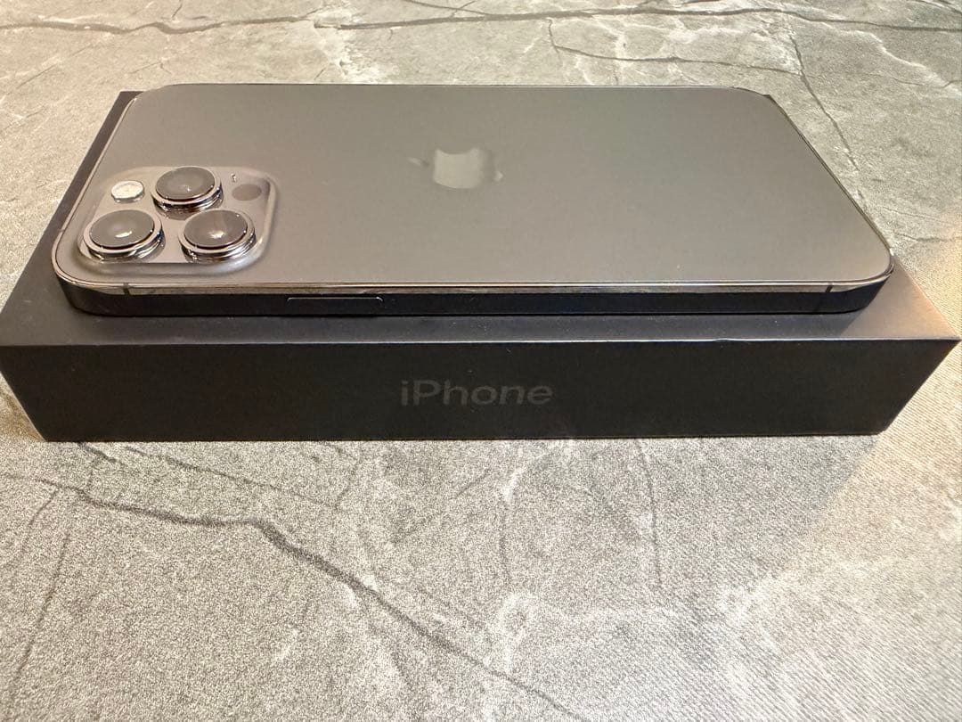 [美品] iPhone12 pro max 128GB グラファイト