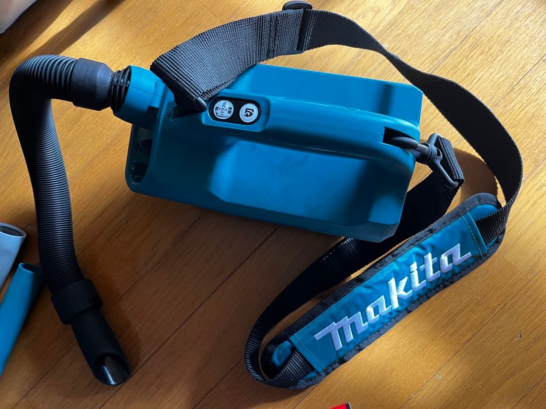 Makita CL180F 掃除機 18V