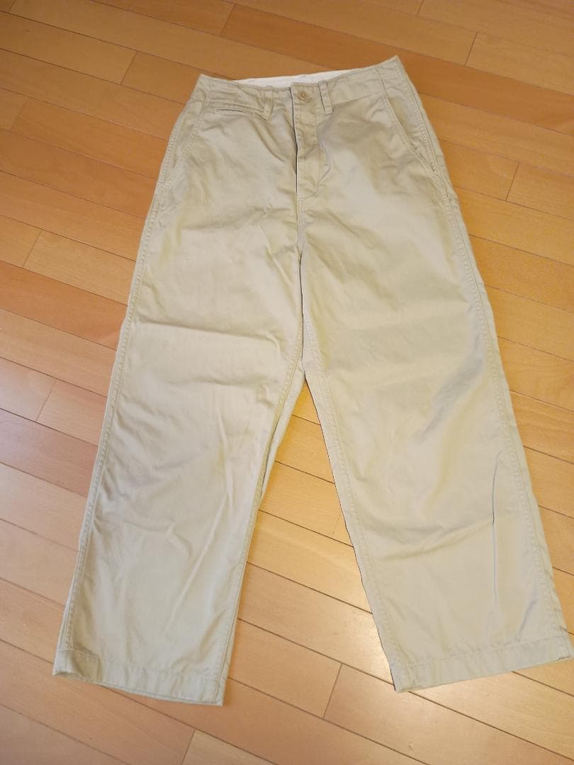 Whim Gazetteバイオ加工チノパンツ