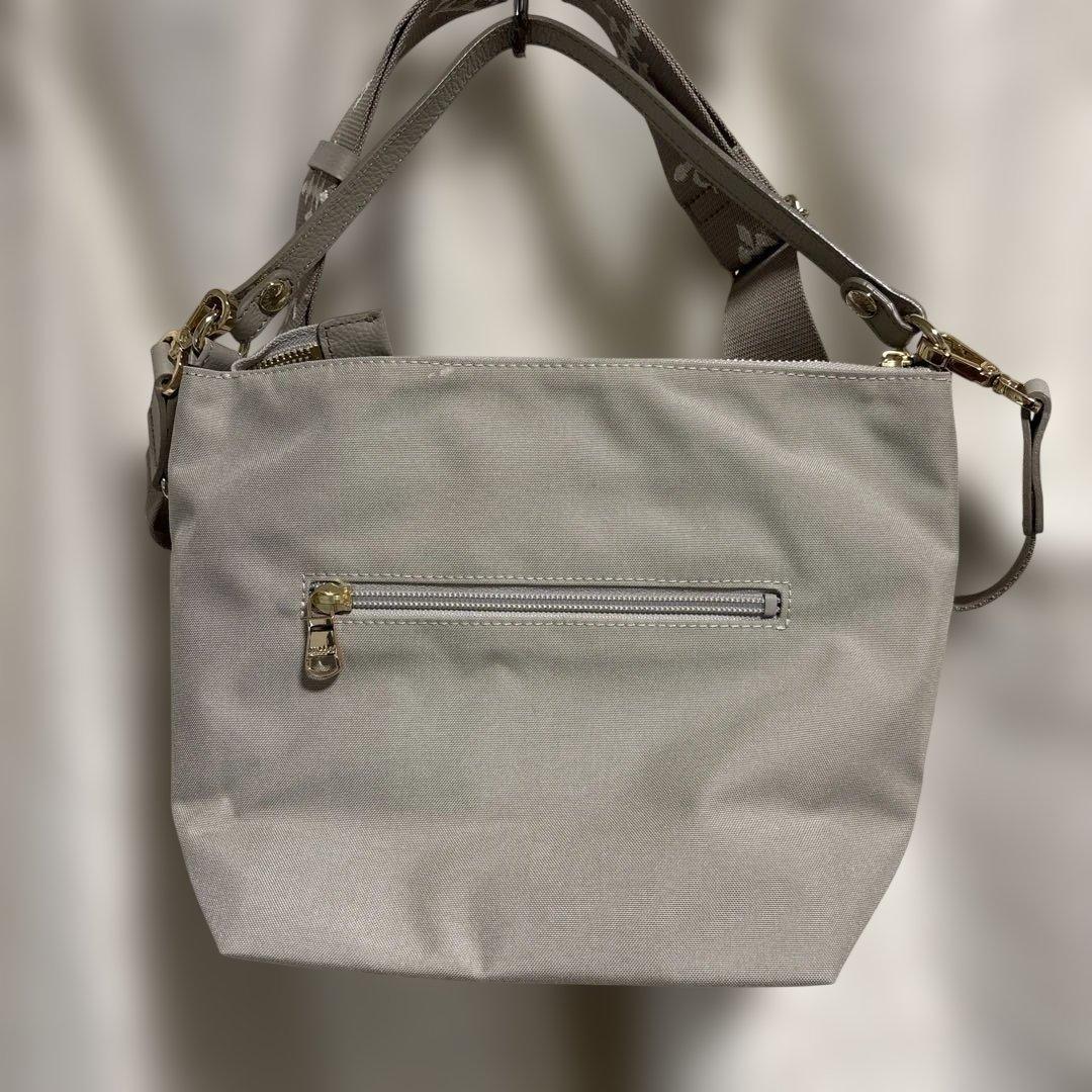 ほぼ未使用ラシット今期コーデュラナイロンシンプル2wayショルダーバッグ