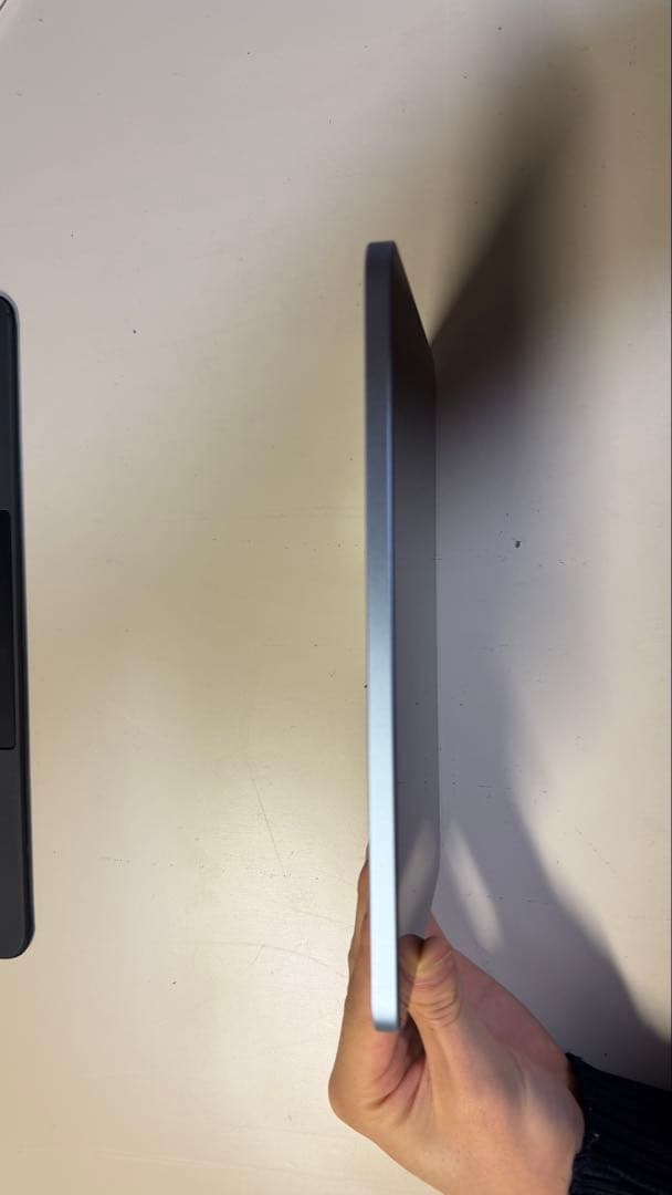 Apple iPad mini第7世代　ブルー