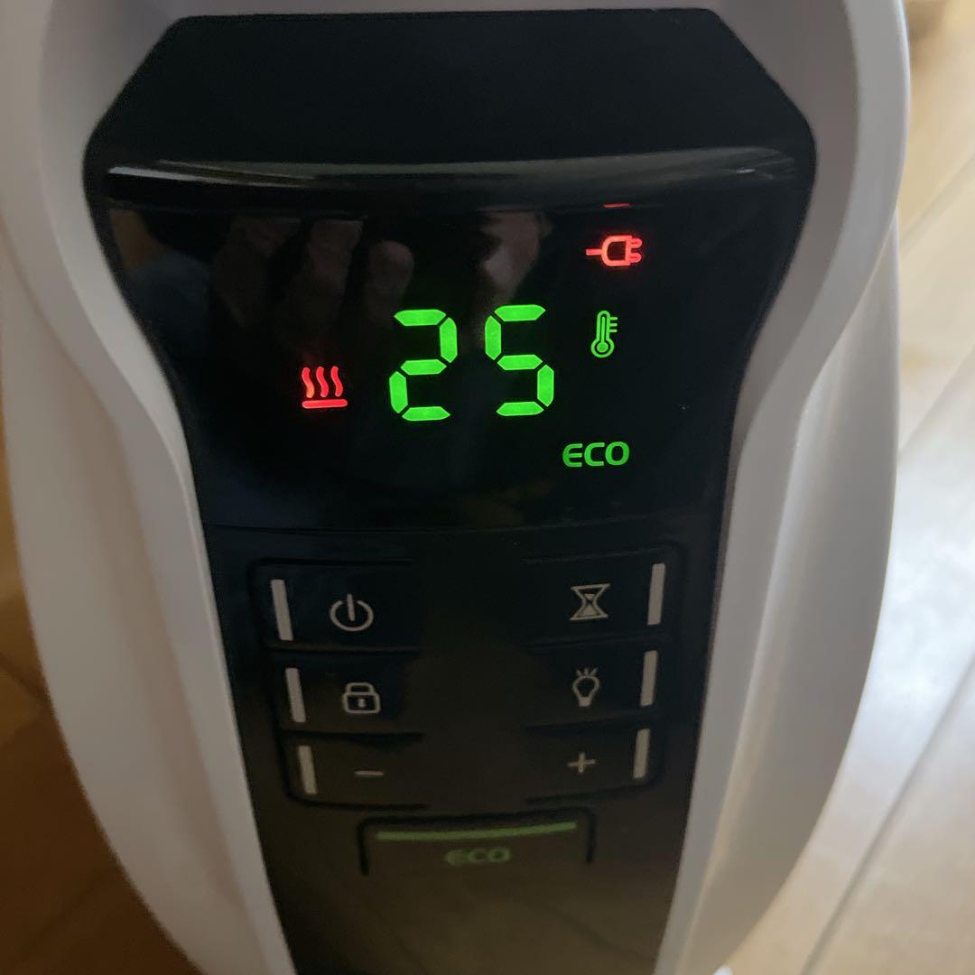 【美品】DeLonghi オイルヒーター ホワイト　NJ0505E デロンギ