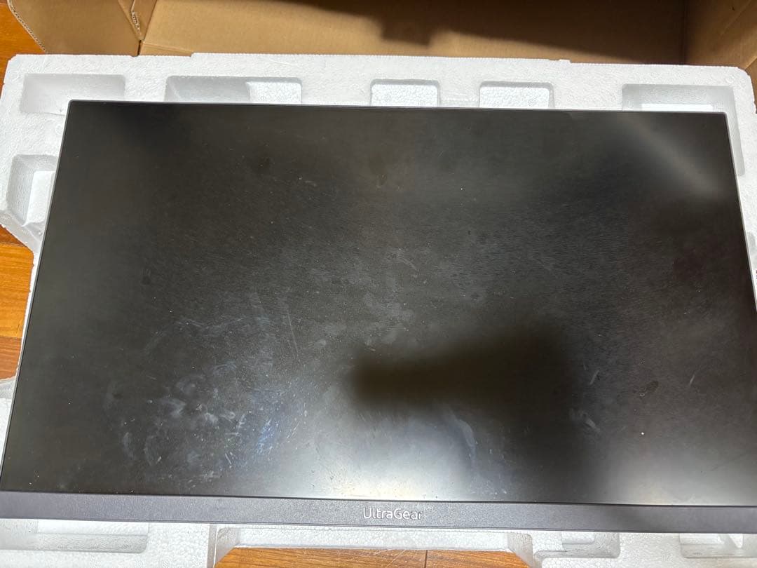 180Hz LG 23.7インチ FHDゲーミングモニター24GS50F-B