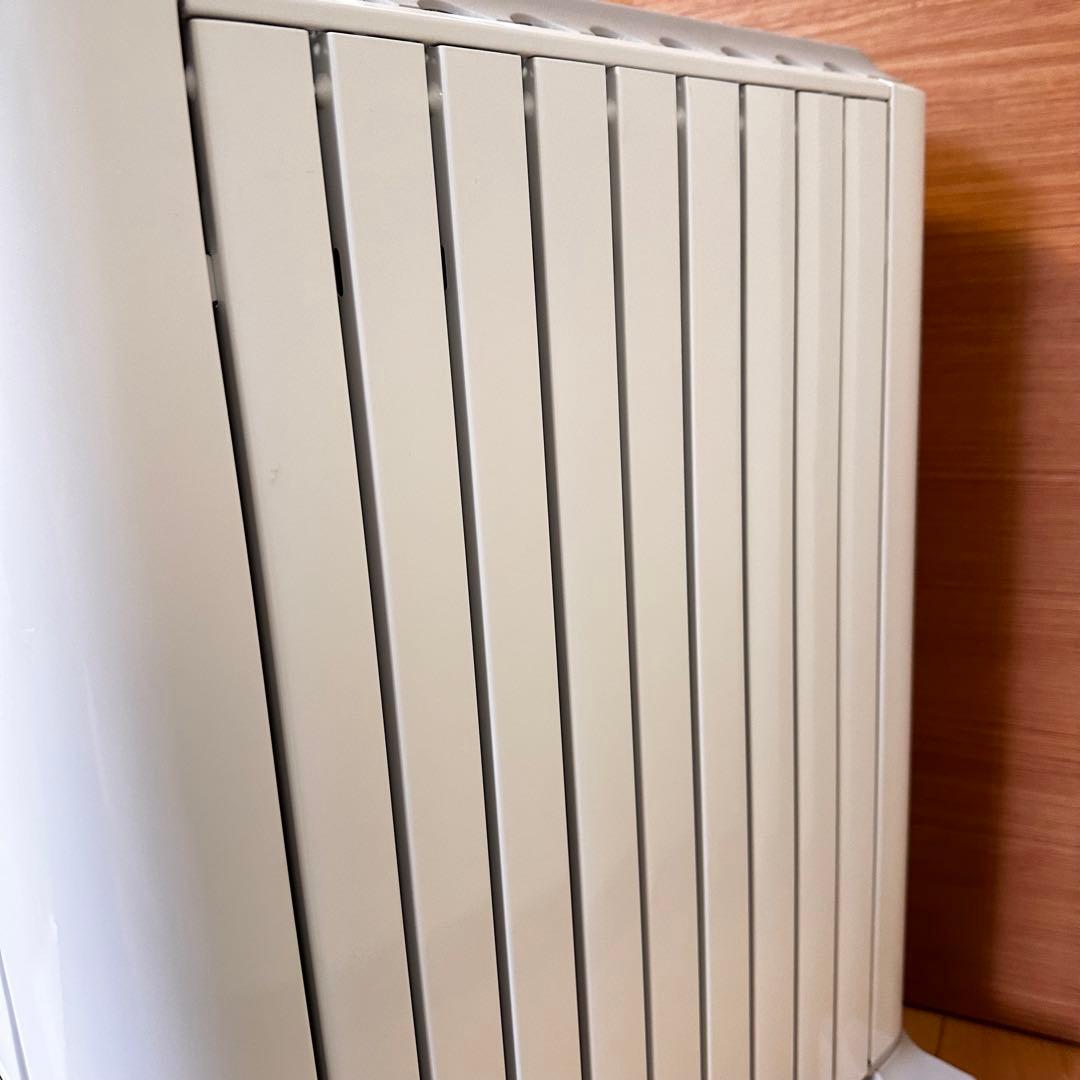 ⑮ デロンギ　オイルヒーター　RHJ75V0915-GY　10~13畳用