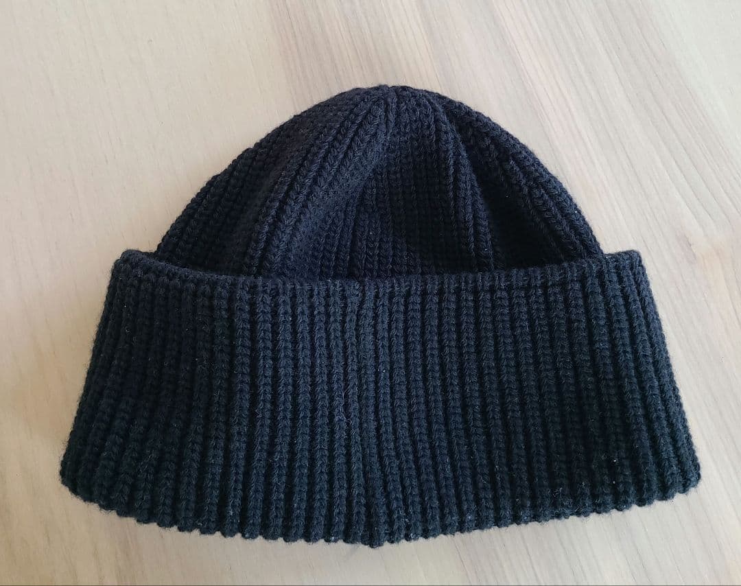 CELINE 黒 ニット帽