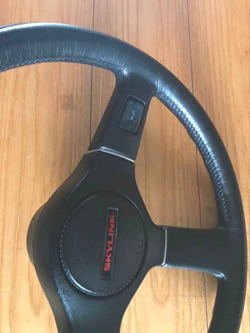 超早い者勝ち!21日迄限定超特価! 希少7thスカイライン前期GT系ステアリング