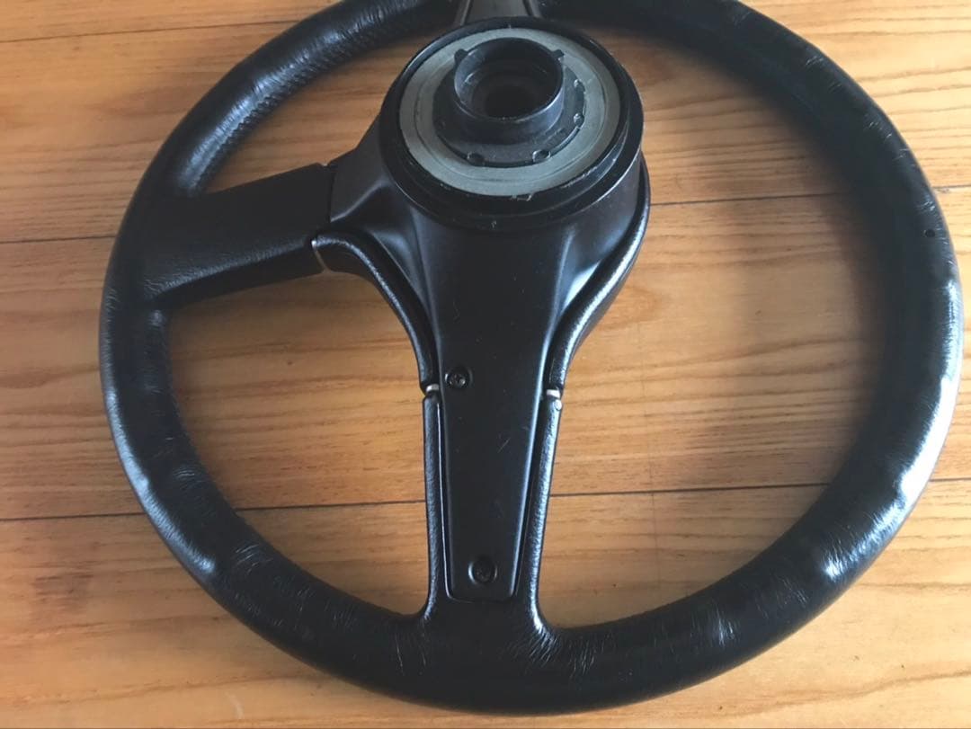 超早い者勝ち!21日迄限定超特価! 希少7thスカイライン前期GT系ステアリング