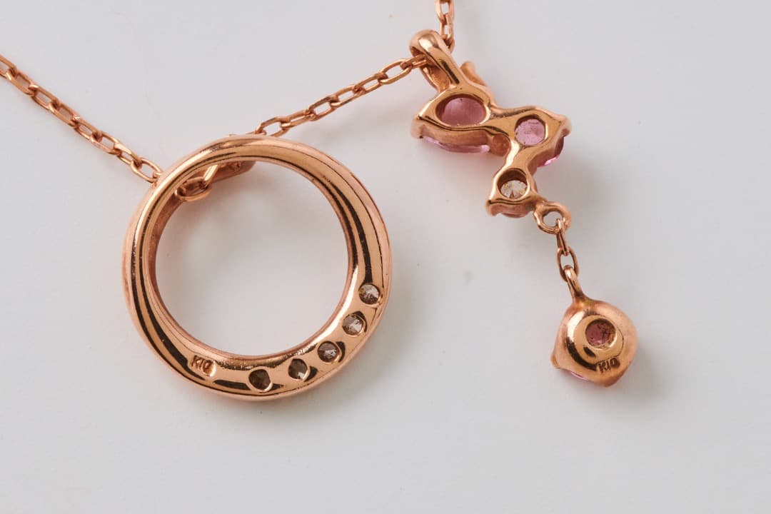 クレージュ ネックレス K10 ピンクストーン