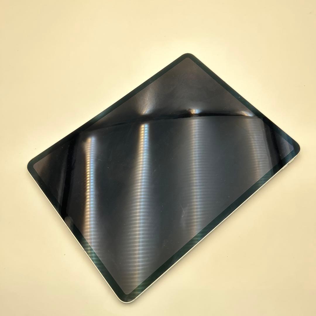 iPad Pro 12.9インチ　第3世代　64GB セルラーモデル　割れなし