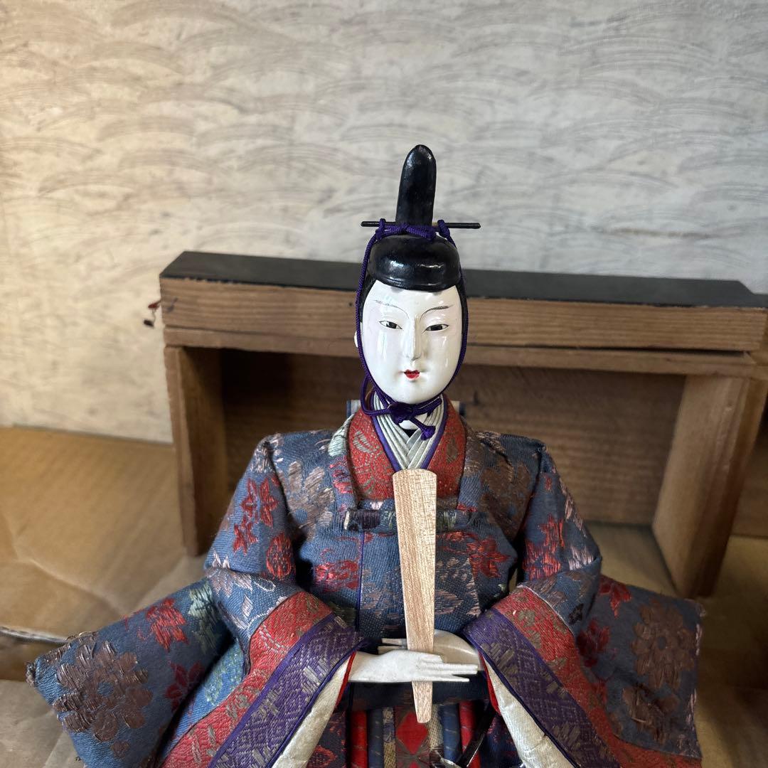 伝統的な雛人形セット 明治時代