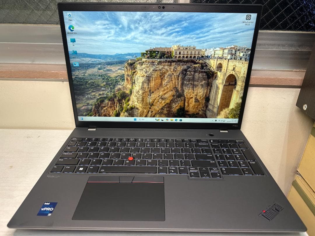 Windowsノート本体 Lenovo ThinkPad P16s G1 i7 32G 512G T550