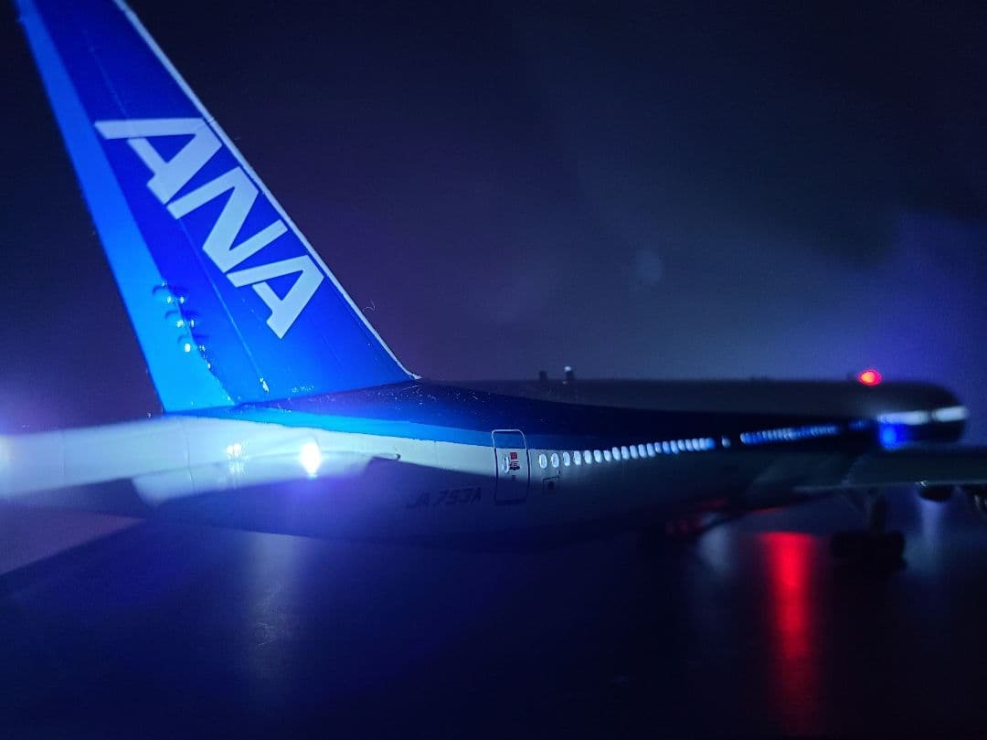 ANA Boeing 777-300 LED仕様 完成品