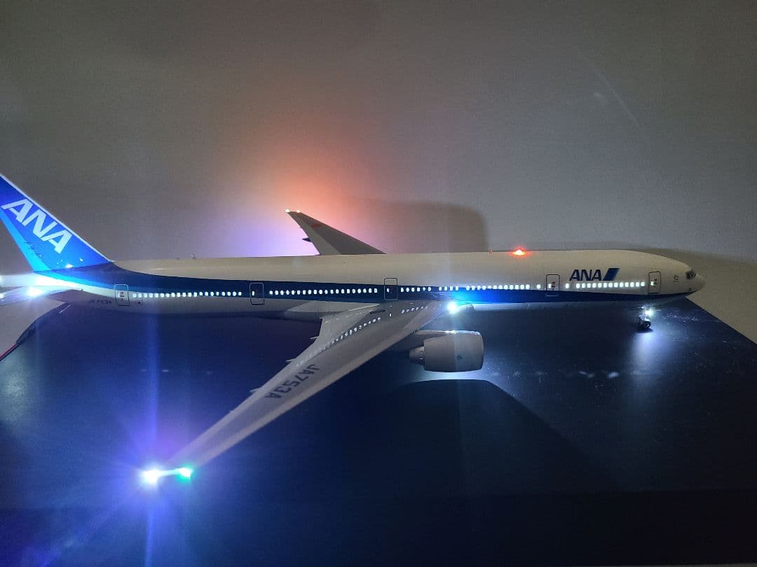ANA Boeing 777-300 LED仕様 完成品