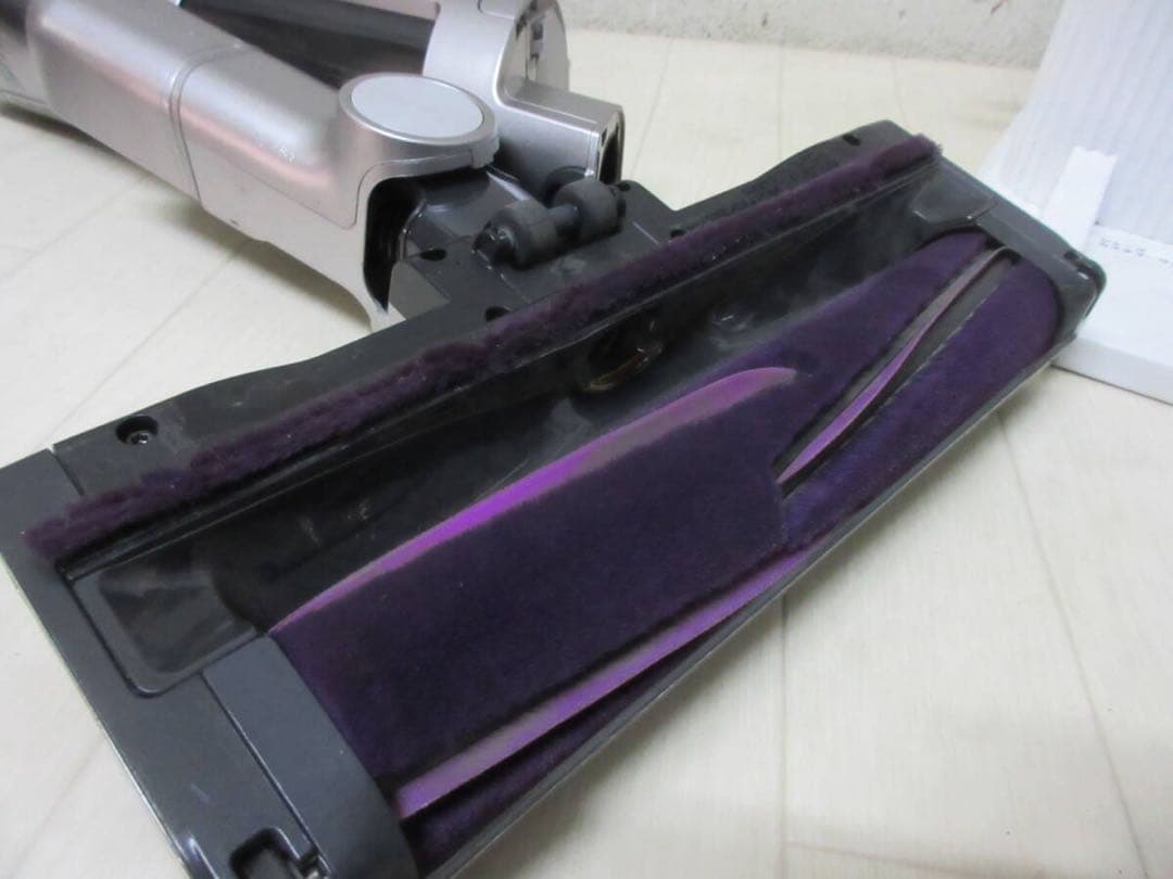 Shark シャーク CleanSense iQ+コードレススティッククリーナー