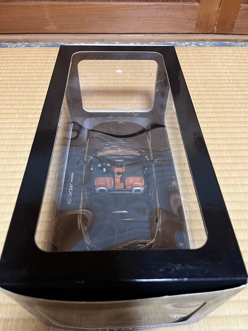 ミニカー AUTOart MAZDA MX-5 1/18