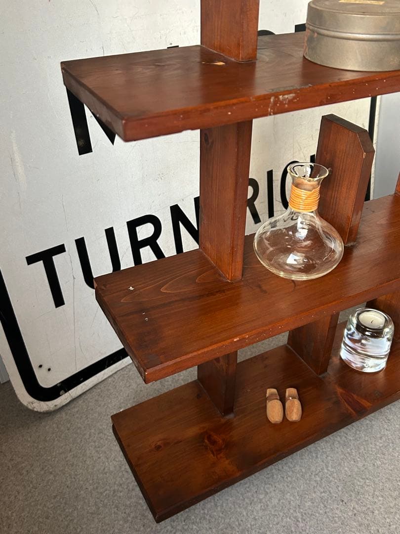 ヴィンテージ　木製飾り棚　ウォールシェルフ　壁掛け　アンティーク　古道具　レトロ