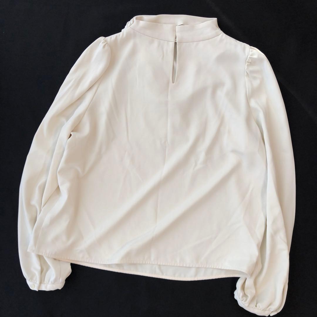 anuans アシンメトリードレープネックブラウス