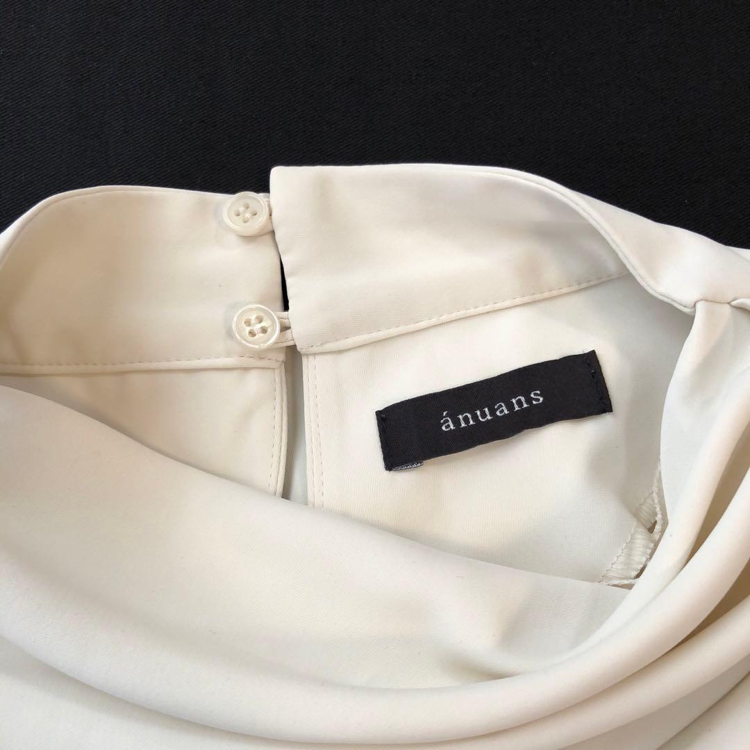 anuans アシンメトリードレープネックブラウス