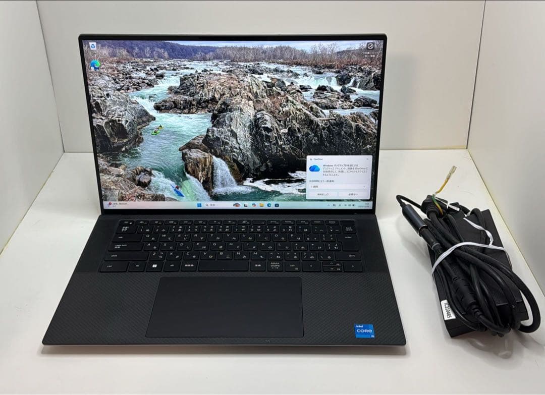 Windowsノート本体 Dell Precision 5560