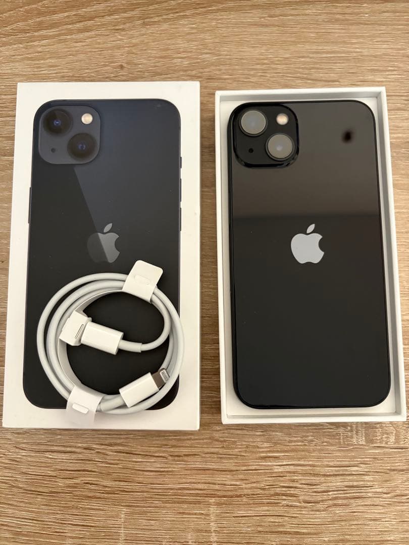 Apple iPhone 13 ミッドナイト 本体 充電ケーブル付き　128GB