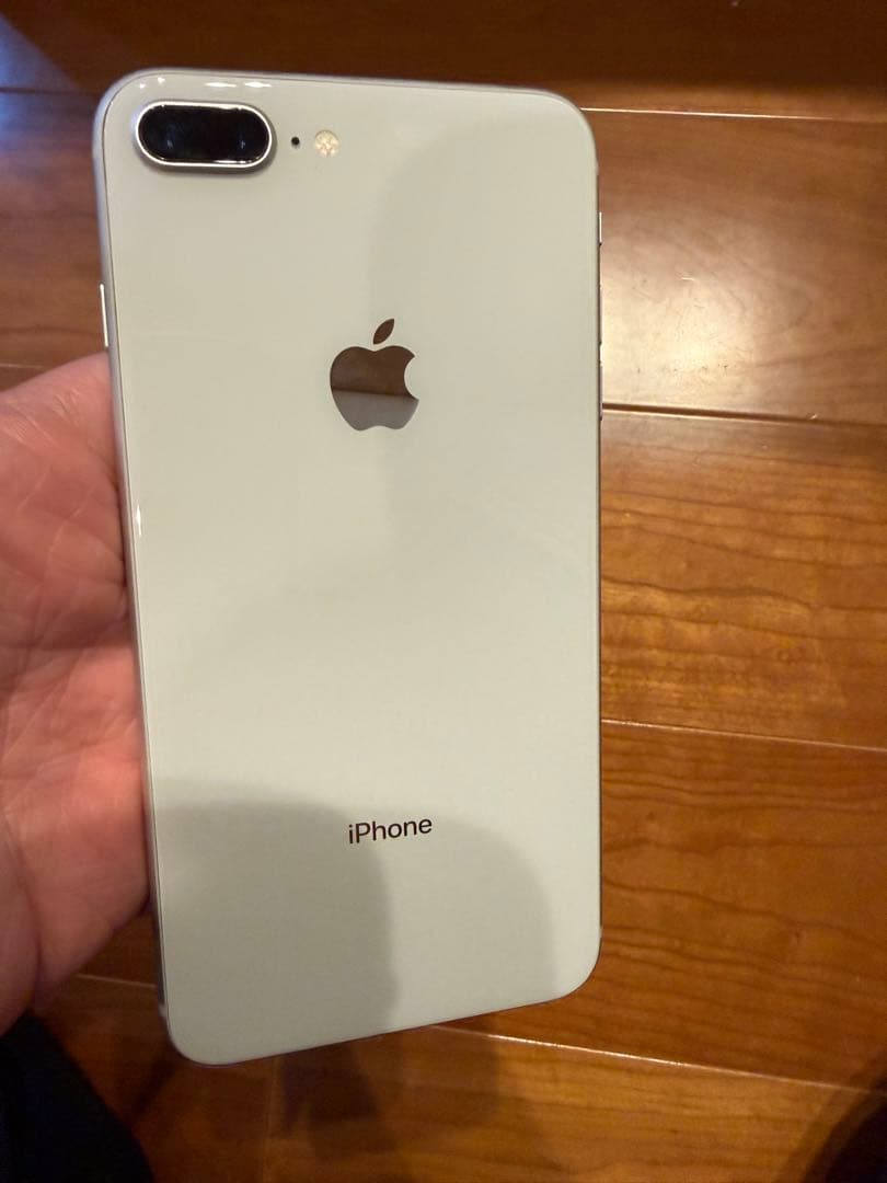 おまけ有 美品 iPhone 8 Plus シルバー SIMフリー256GB