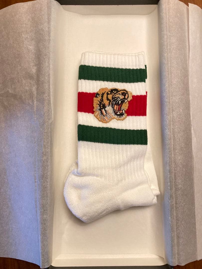新品　GUCCI グッチ 靴下 タイガー ライン ソックス　虎