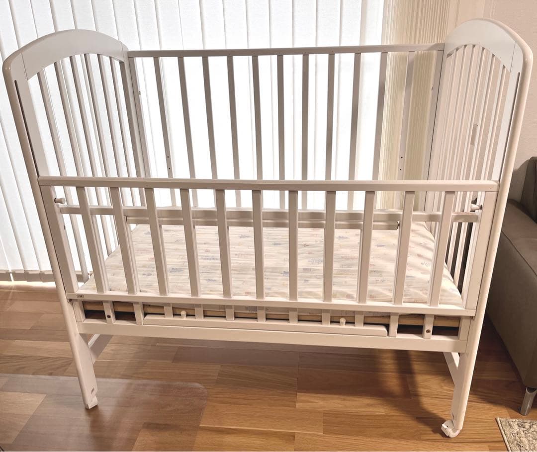 カトージ/ベビーベッド/ハイポジション/直接引き渡し希望(福岡近郊)配送も可能