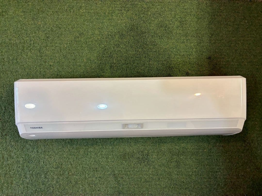 ◯2047 東芝【RAS-J221E1R】2023年製 6畳 エアコン 中古